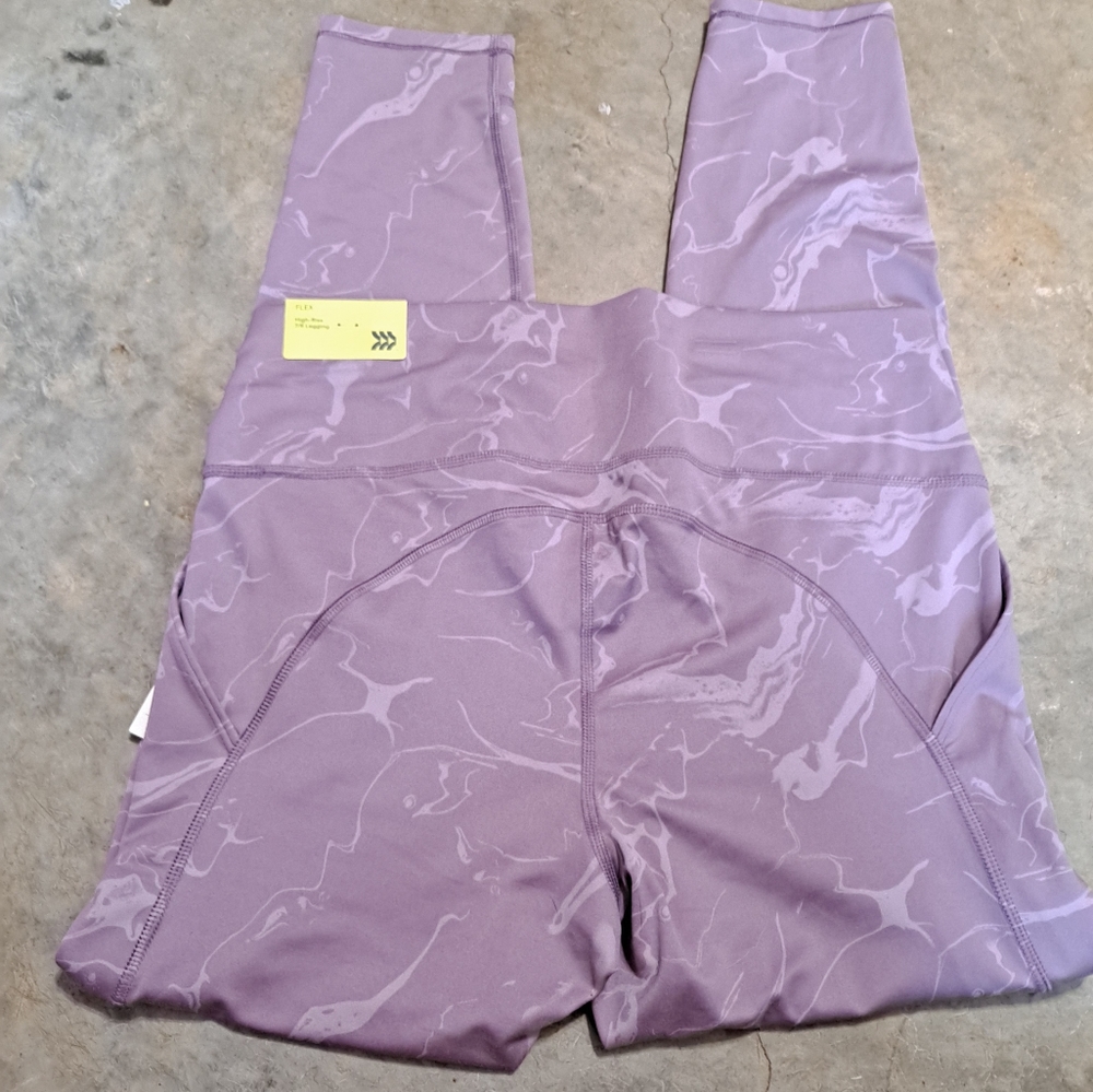 All in Motion Purple Leggings - Picture 3 of 8